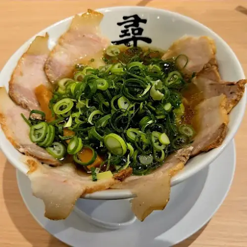 ラーメン尋 深夜のおすすめメニューと来店ベスト時間