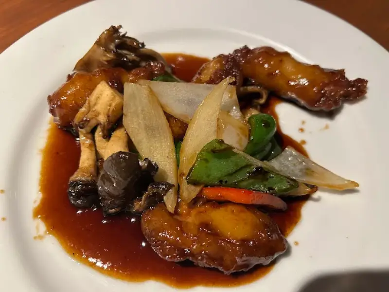 蘭桂坊レビュー｜常連が語るおすすめ料理と来店ポイント