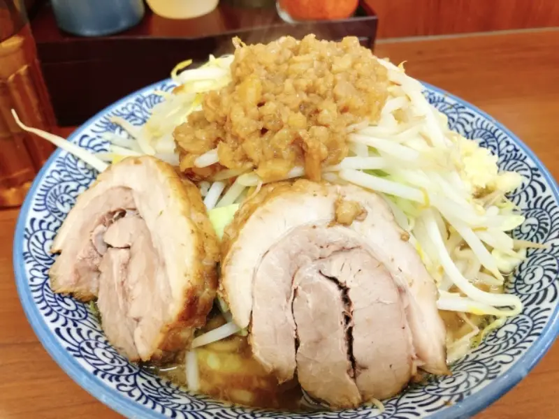 二郎系インスパイアの魅力と京都おすすめ店｜初訪問でも失敗しない方法