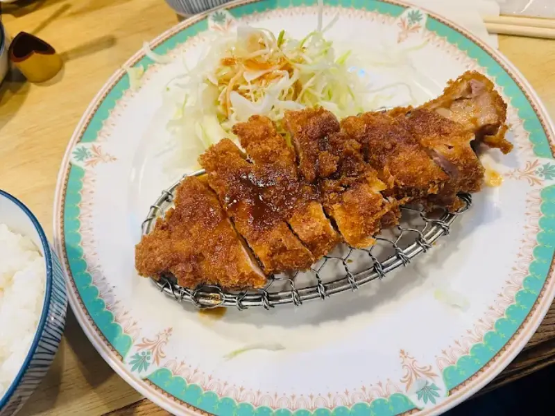 とんかつ かつゆうのレビュー|口コミで評判の塩とんかつとアットホームな雰囲気
