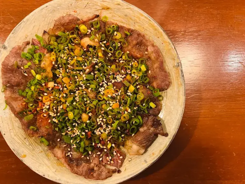 炭のクチで味わう西院名物!黒毛和牛と旬野菜の炭火焼き体験