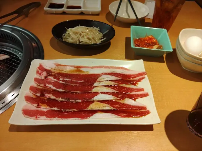 焼肉きんぐのランチは何時までか徹底解説｜土日営業と入店条件まとめ