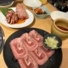 焼肉きんぐがまずいと言われる理由と牛角比較で分かる本当の評価