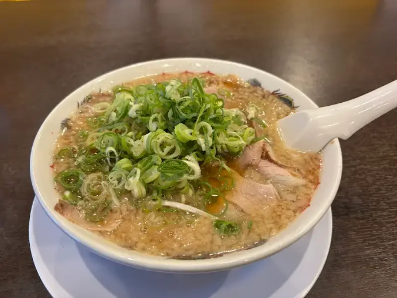 来来亭 こってりラーメンの味やカロリーと背脂醤油との違い徹底解説