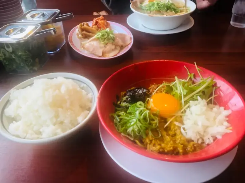 魁力屋 まぜそばの販売期間と口コミ評価まとめ｜人気の秘密を徹底解説