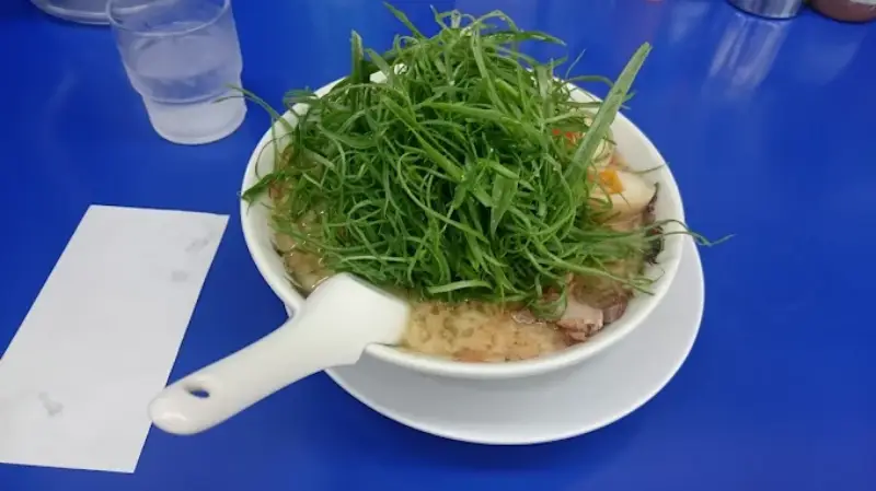 来来亭ネギラーメンの注文方法や値段と人気カスタマイズ完全ガイド