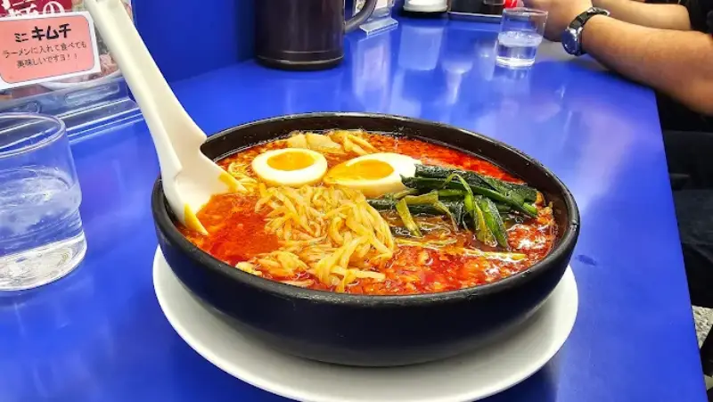 来来亭旨辛麺の辛さや販売期間を徹底解説【口コミ評判まとめ】